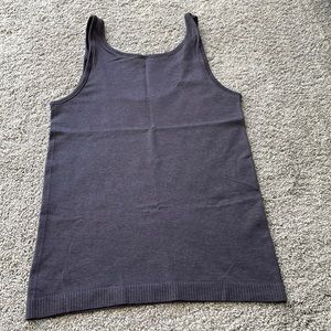 EUC Lululemon beautiful purple gray ribbed tank size 6